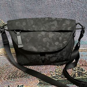 Lululemon All Night Festival Bag 5L